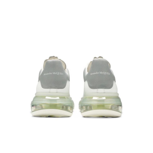 Women’s Size 7 (Euro Sz 37) Alexander McQueen Oversized Clear-sole Sneakers Grey - Picture 4 of 15